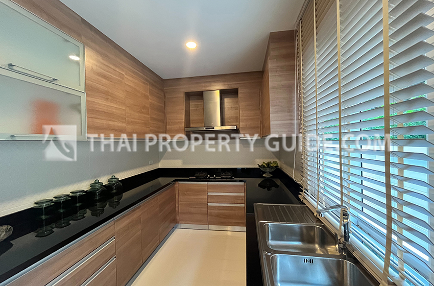 House with Shared Pool in Sukhumvit 